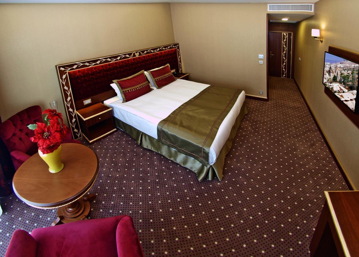 Otel Mb Deluxe